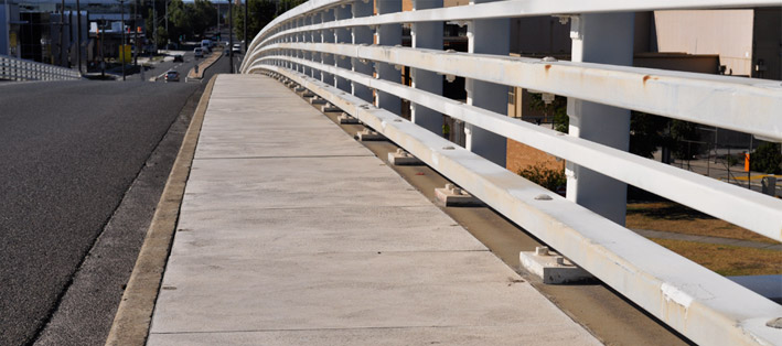 Salmon St bridge panels